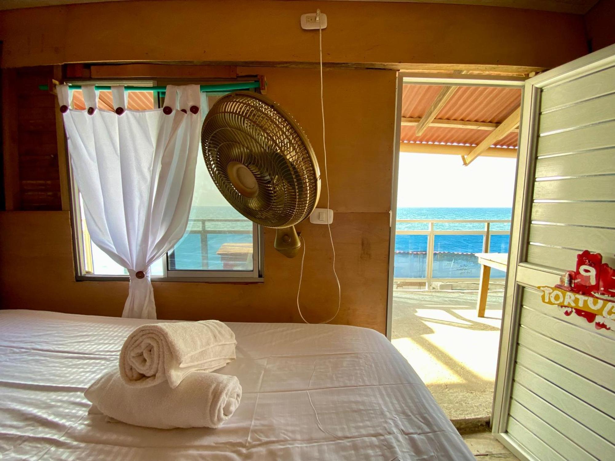 Eco Hostal Estrella De Mar Isla Múcura Exteriör bild