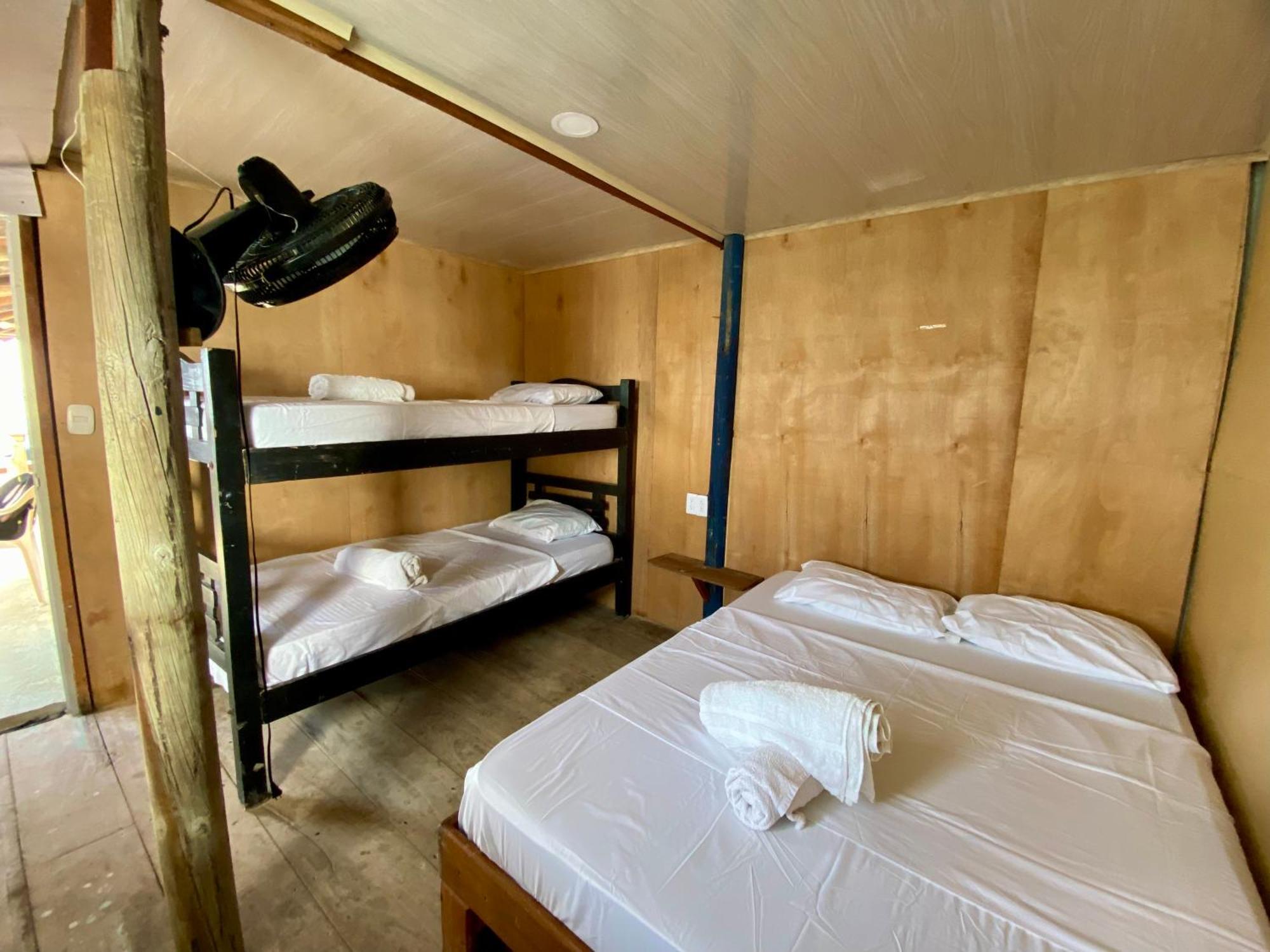 Eco Hostal Estrella De Mar Isla Múcura Exteriör bild