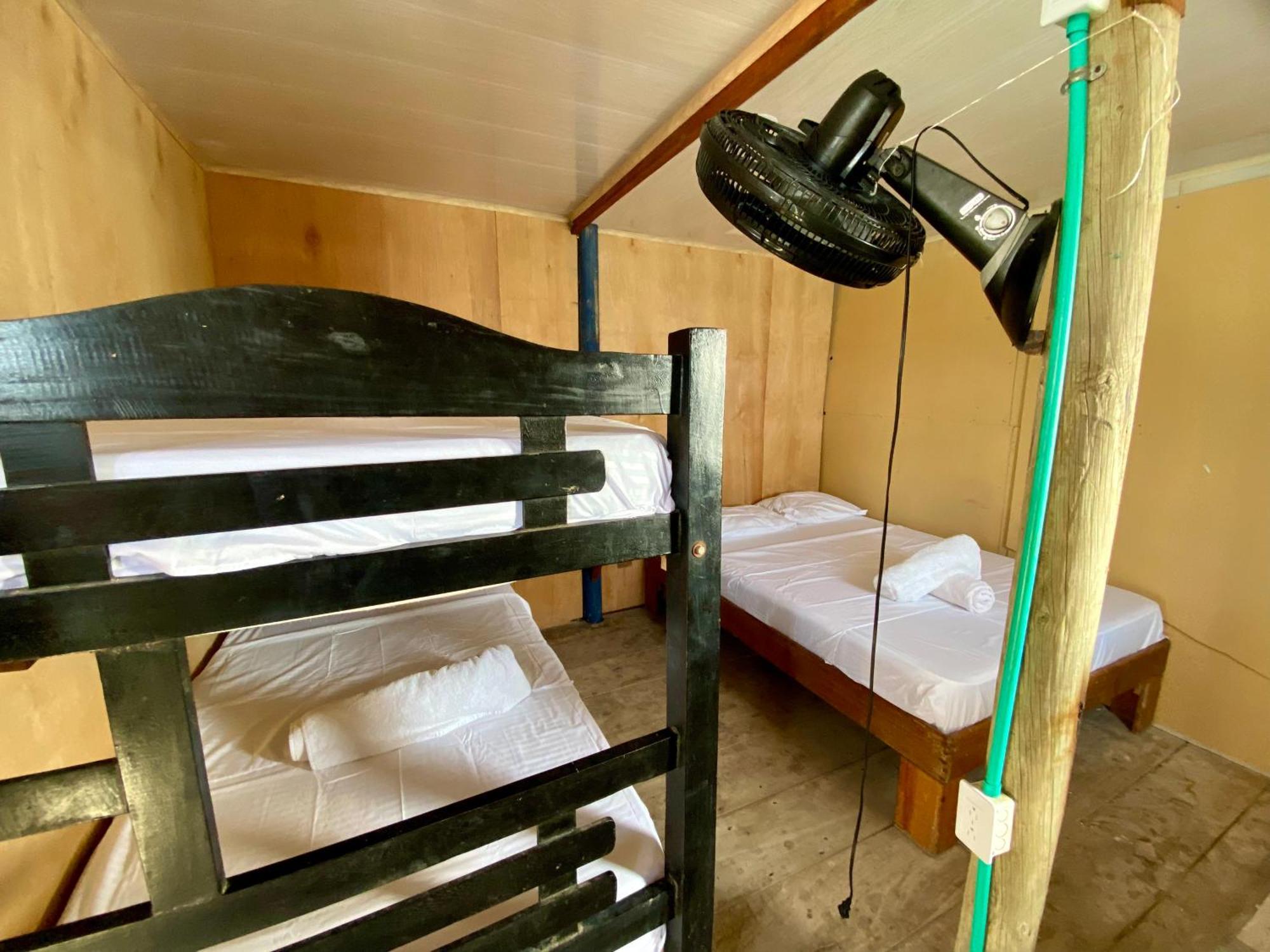 Eco Hostal Estrella De Mar Isla Múcura Exteriör bild